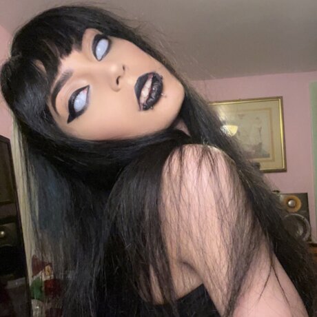 Deadly Girl 最高のモデル 写真