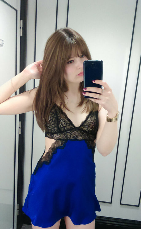 Fiiiflee ホット女優 ギャラリー