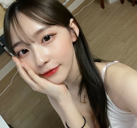 rofvmtm ホットなポルノスター 画像