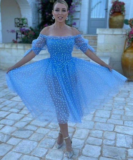 Danni Minogue セックスポルノスター 写真