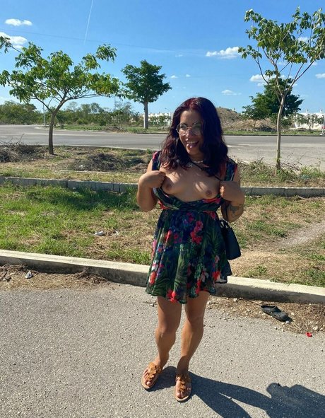 成熟した異人種間OnlyFans 無料セクシー 画像