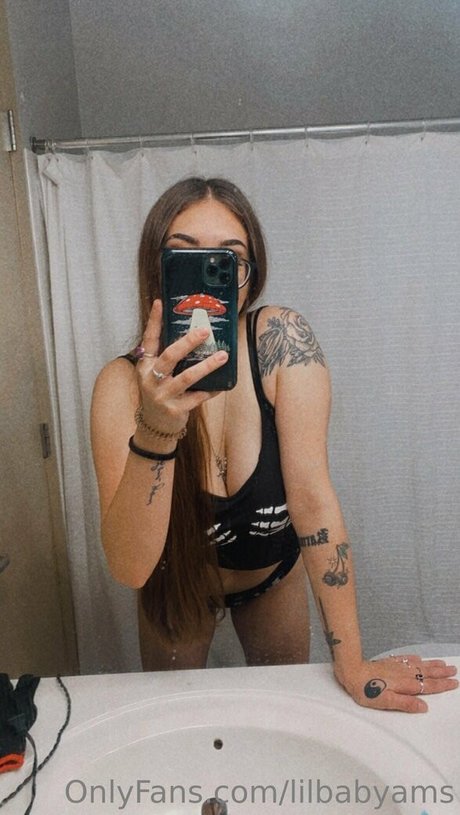 lilbabyams トップ女優 画像