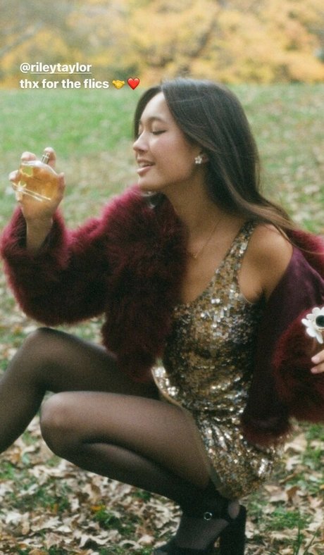 ぽっちゃり痴女OnlyFans アートヌード 写真