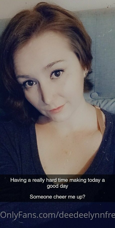 deedeelynnfree ポルノスター HD 写真