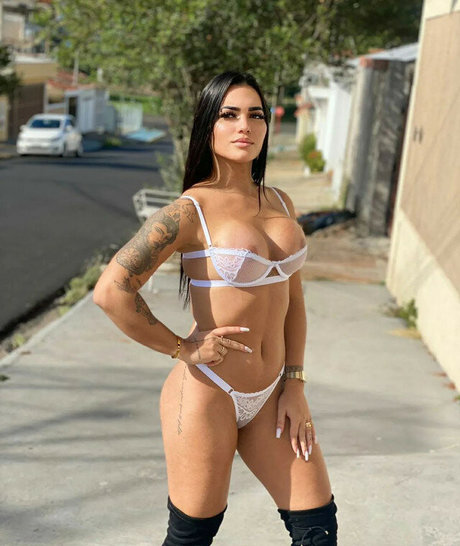 Janairla Barreto セクシーなスター 写真