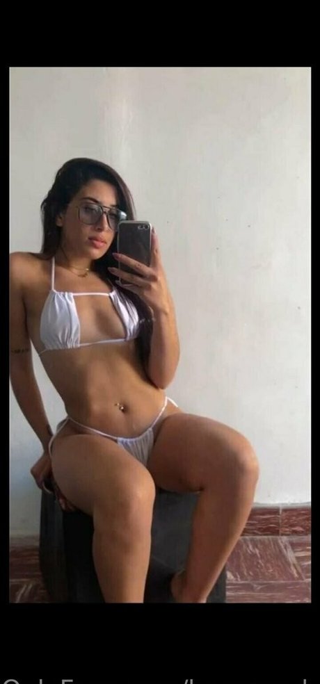 harmonylulu ヌードモデル 写真