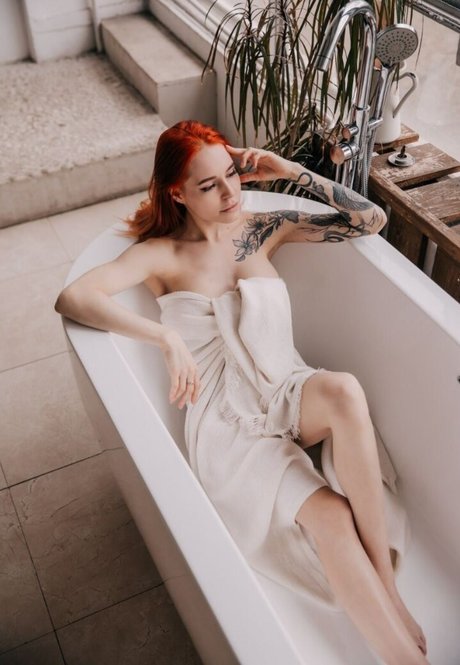 興奮した熟女OnlyFans 無料 ギャラリー