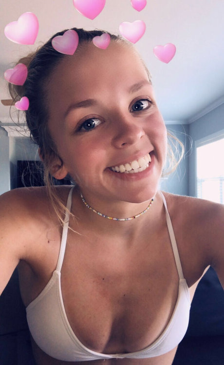 Allie Ross セクシー女優 写真