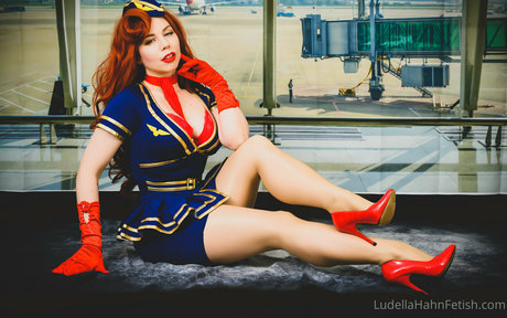 毛深い妊婦OnlyFans 裸 ギャラリー