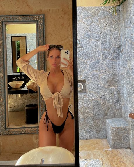 Antonella Mantovano アート女優 アーカイブ