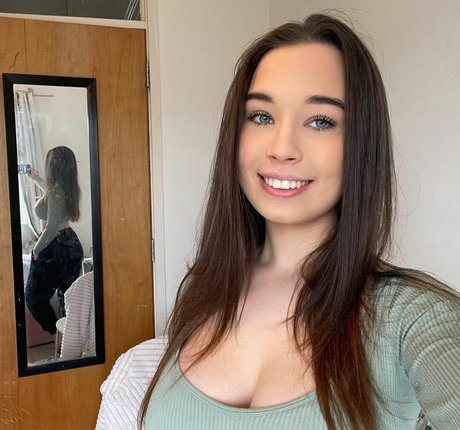 毛深い妊婦OnlyFans 美しい裸 写真