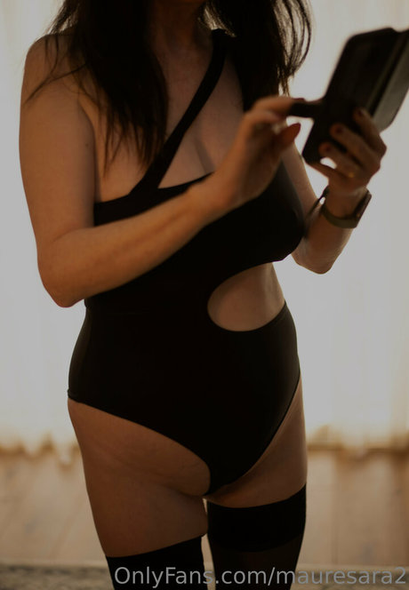 mauresara2 xxx女優 写真