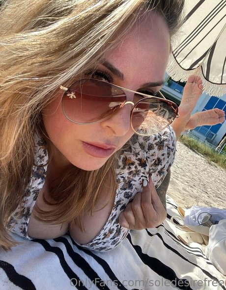 soledesirefree セクシーなスター 写真