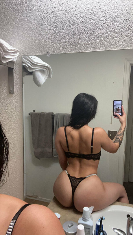 BBW 教師 OnlyFans 無料ポルノ 写真