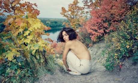 Ella Flare 裸のポルノスター 写真