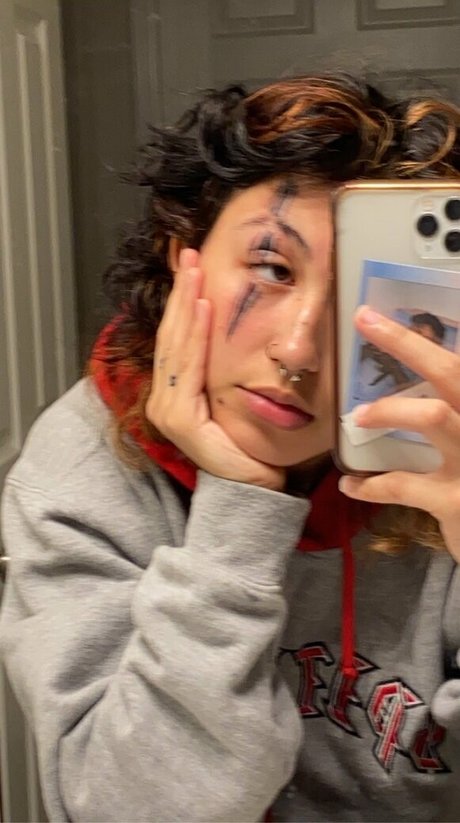 ブルネットのPOV OnlyFans ポルノ ギャラリー