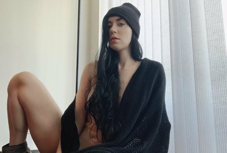 alannavfree ヌードモデル 写真