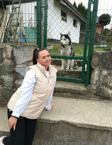 bellalittlefree22 ヌード女優 ギャラリー