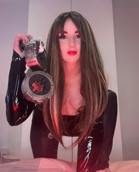 Femmeren xxx女優 写真