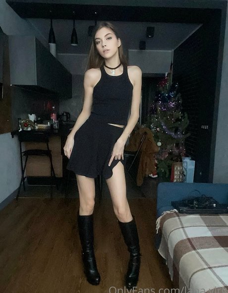 金髪の小柄なOnlyFans 美しい ギャラリー