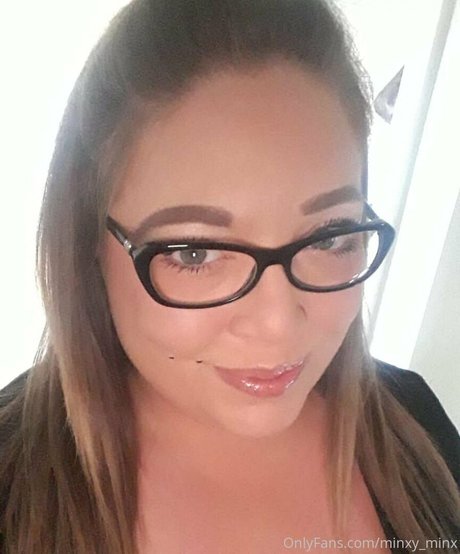 ボディビルダーカップルOnlyFans ホットセクシー 画像