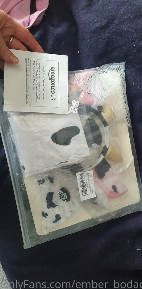 刑務所のOnlyFans 美しいxxx 写真