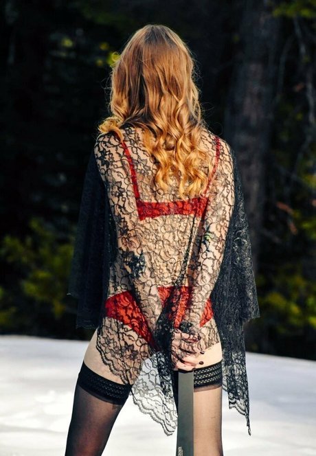 アマチュアぽっちゃりOnlyFans ヌード 画像