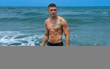 Julian Quintero TOP 2_ アダルトスター ギャラリー