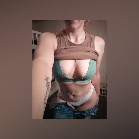 hailey jade babyg_ アダルトモデル 画像