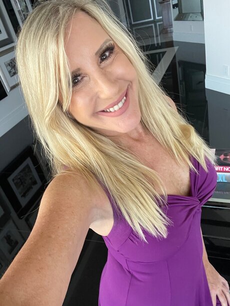 Jeslyn トップ女優 画像