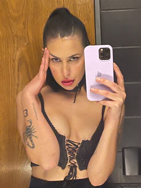 valentina_ 裸のスター ギャラリー