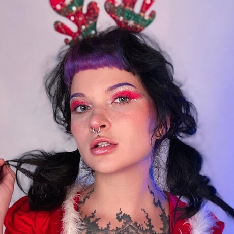 Alice Sweet xxxモデル 写真