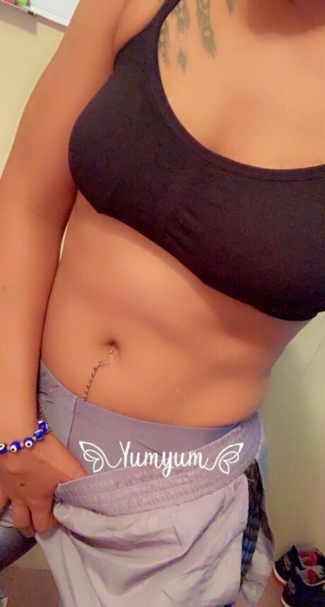 Yumyum ホットなスター 画像