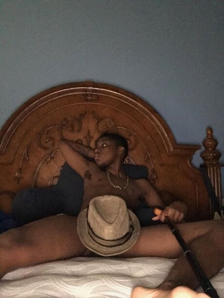 エボニートランスオンリーファンズ ヌード 写真