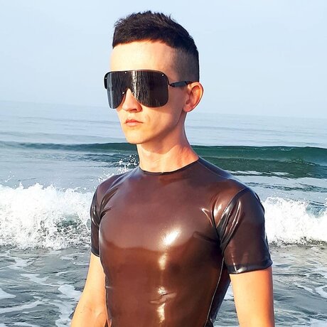 Rubbrrr ホットなスター ギャラリー