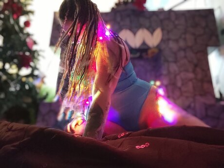 Liene Meile セクシーなポルノスター ギャラリー