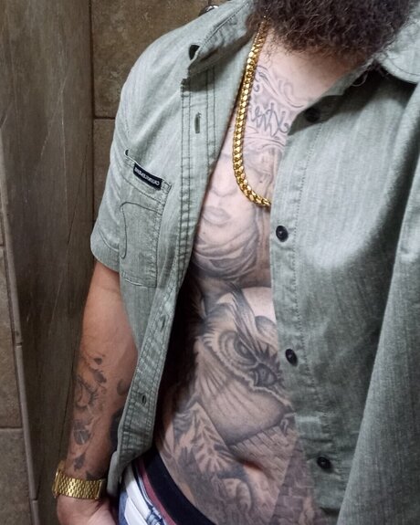 Body by Godi アートスター 写真