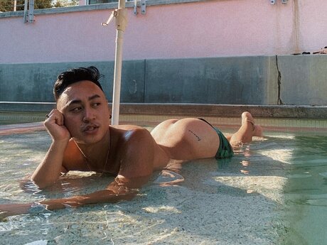 BABY BOY_ ポルノモデル 画像