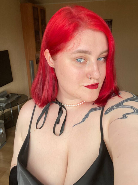 Kira Koval 素敵なポルノスター 写真