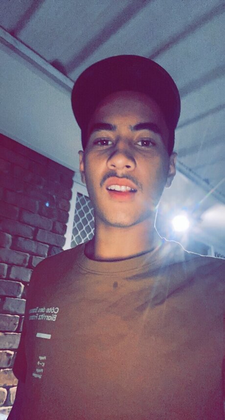 Charles junior xxx女優 写真