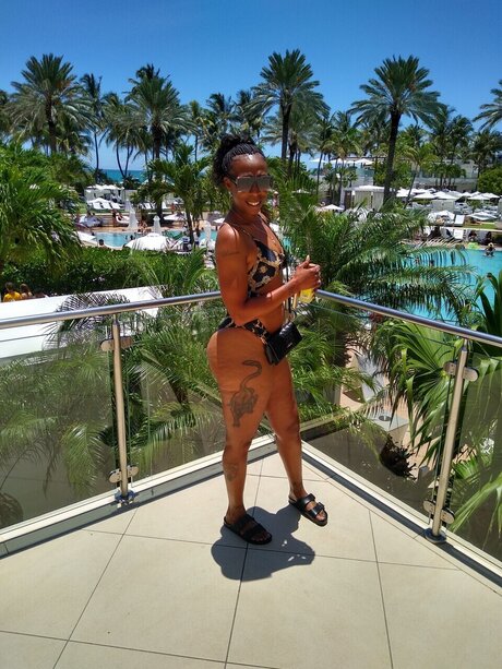 BiggSlimFyne xxxポルノスター アーカイブ