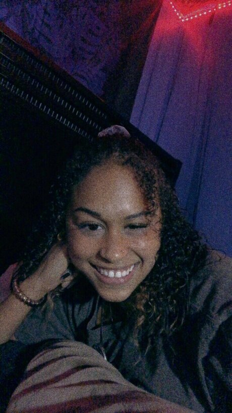 Jayla Hall_ セックスモデル 画像