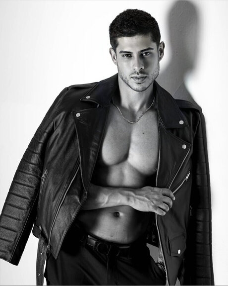 Brian C ポルノスター 画像