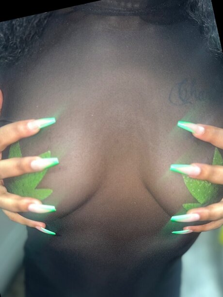 ニューハーフ ドミナトリックス OnlyFans 美しいポルノ 写真