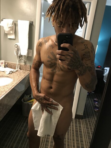 XHEADSHOTX ポルノスター 写真