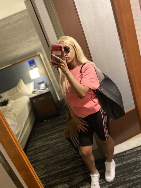 Blasiaa Allen セックス女優 ギャラリー