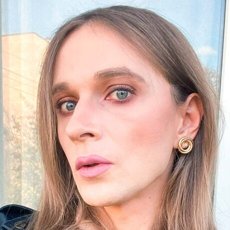 Anna Mayd xxxモデル 写真