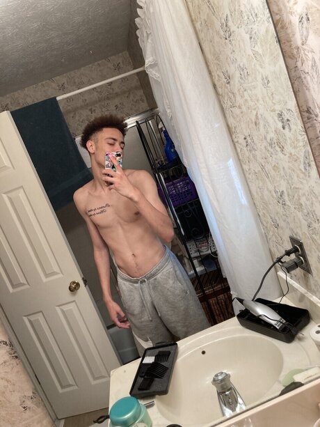 成熟した異人種間OnlyFans 無料セクシー アーカイブ