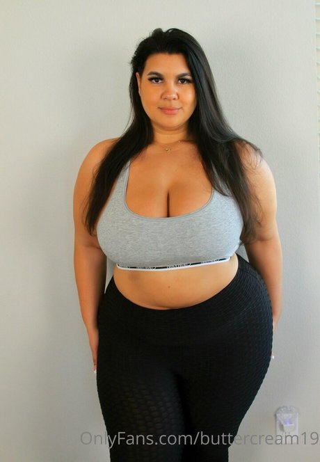 ボディビルダーカップルOnlyFans ホットxxx 画像