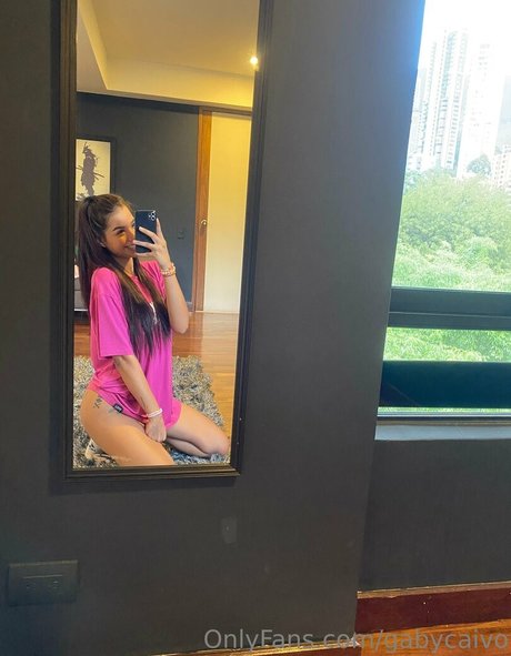 gabycaivo ヌード女優 ギャラリー